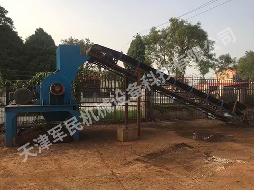 鐵刨花破碎機(jī)